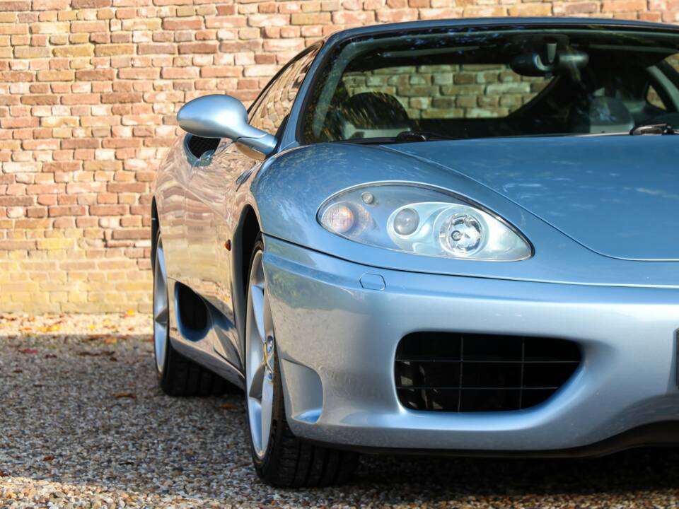 Image 38/50 of Ferrari 360 Modena (2001)