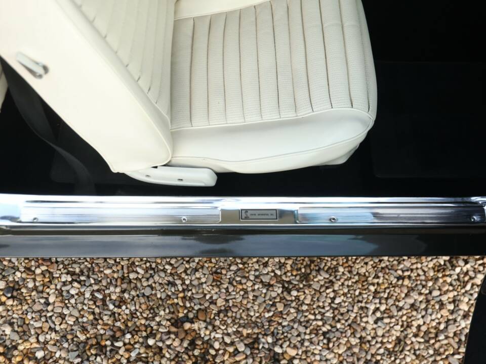 Image 15/50 of Ford Shelby GT 500 (1969)
