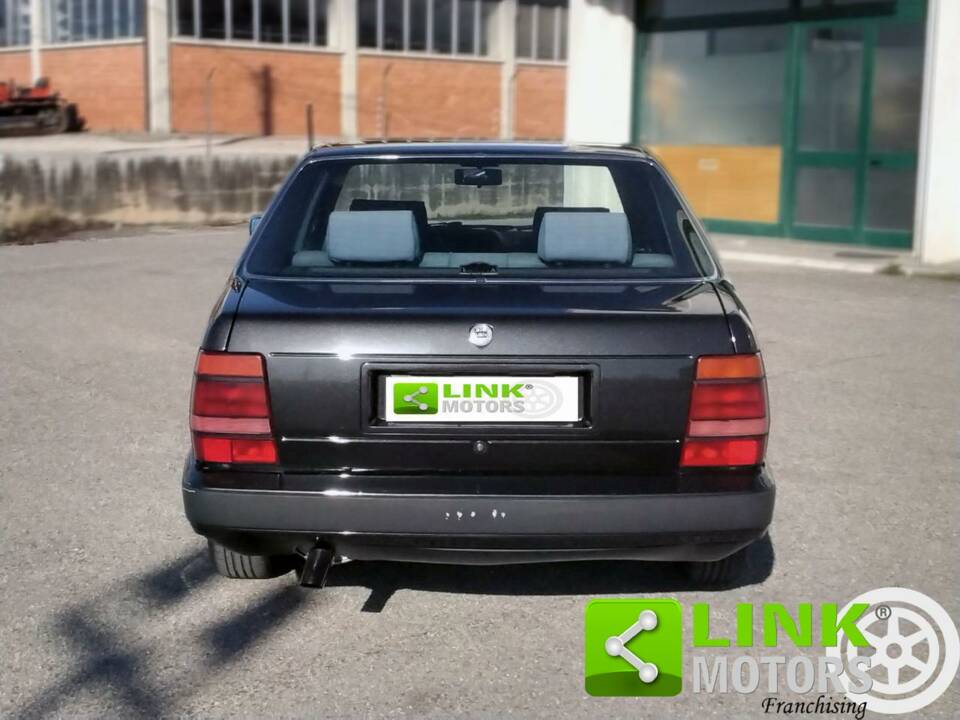 Image 6/10 of Lancia Thema I.E. (1990)