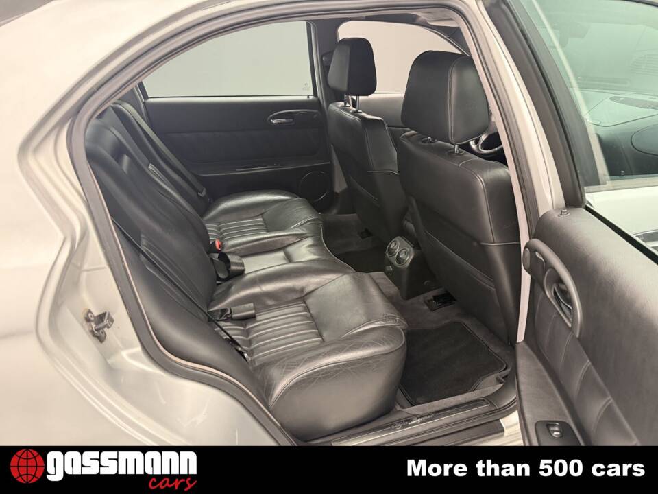 Image 13/15 de Alfa Romeo 166 2.5i V6 24V (2002)