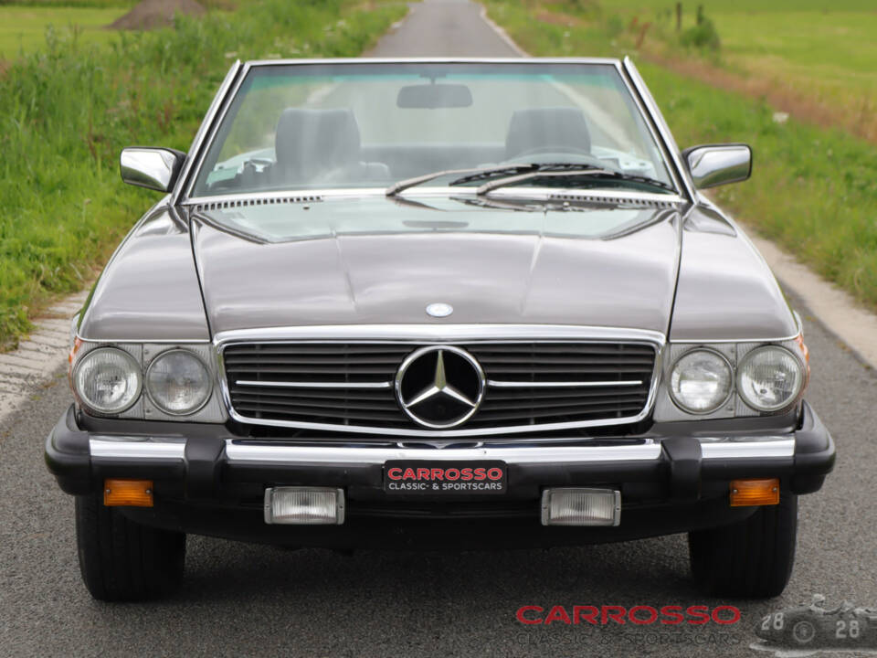 Image 6/42 of Mercedes-Benz 380 SL (1982)