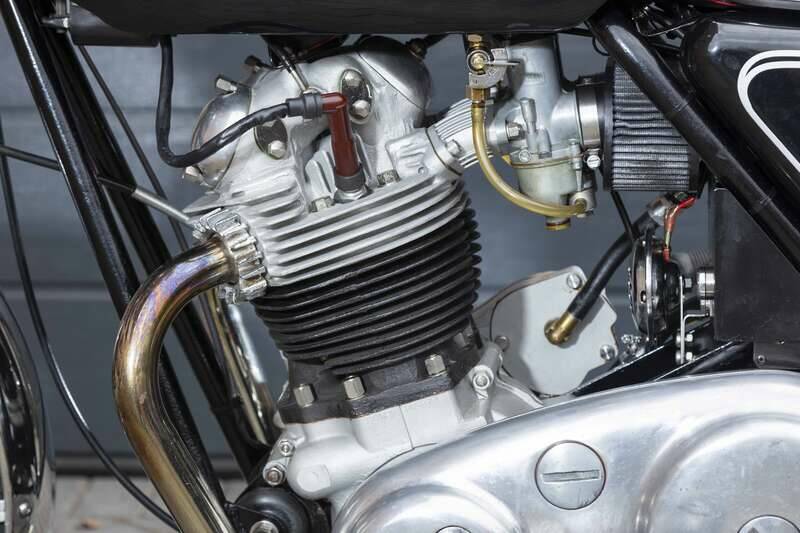 Image 11/30 of Norton Commando 750 Roadster (1972)