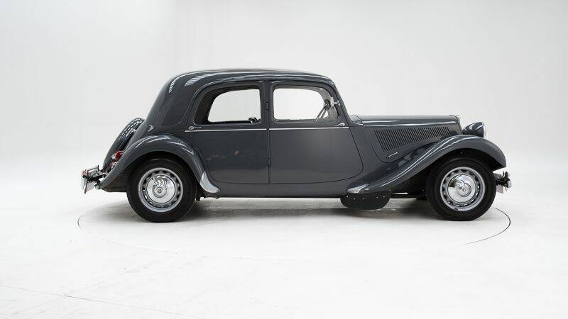 Image 6/15 de Citroën Traction Avant 11 BL (1950)