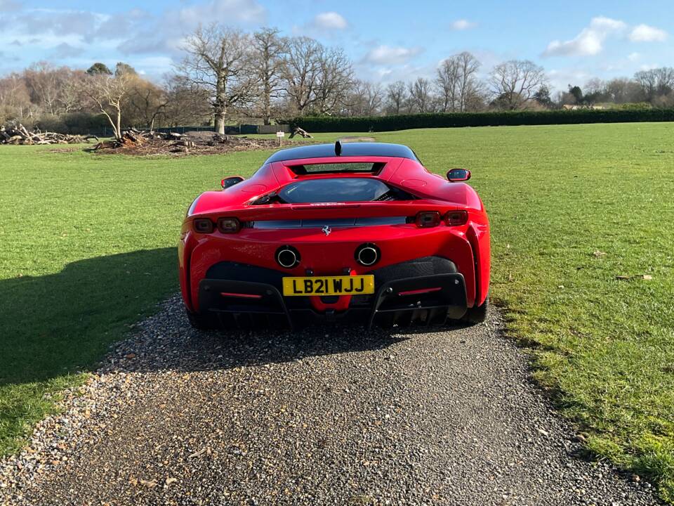 Afbeelding 10/38 van Ferrari SF90 Stradale (2021)