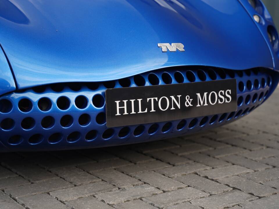 Image 32/50 of TVR Tuscan S (2000)