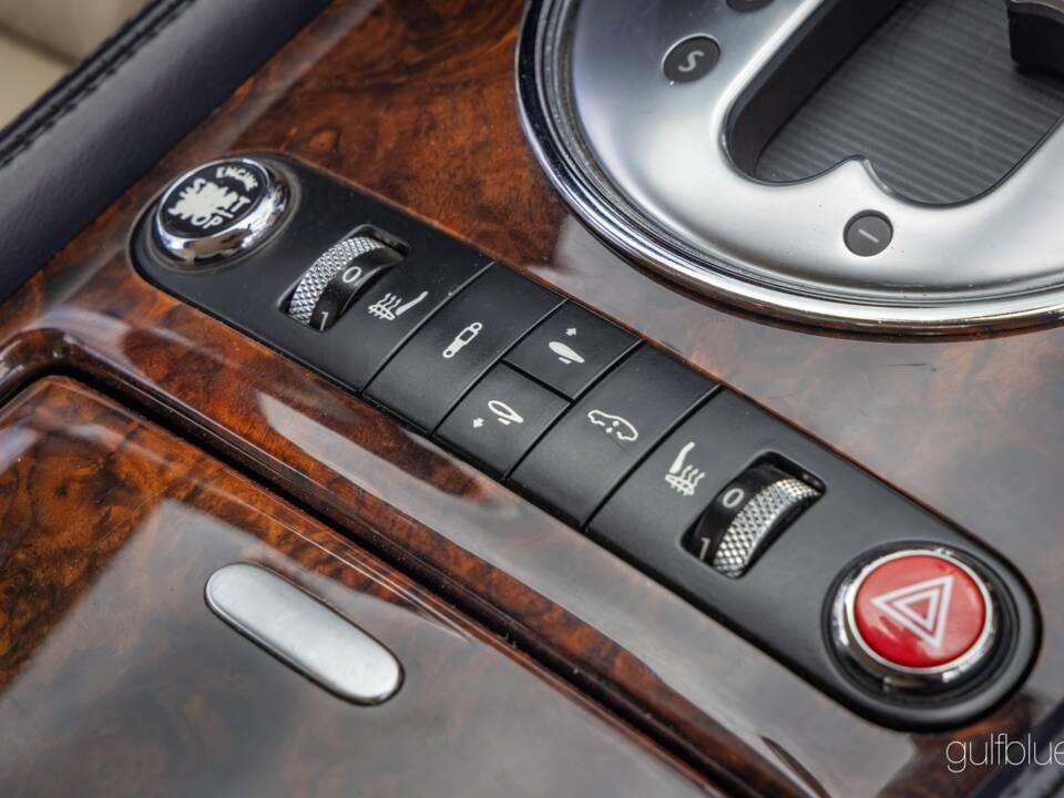 Image 52/75 of Bentley Continental GT (2004)