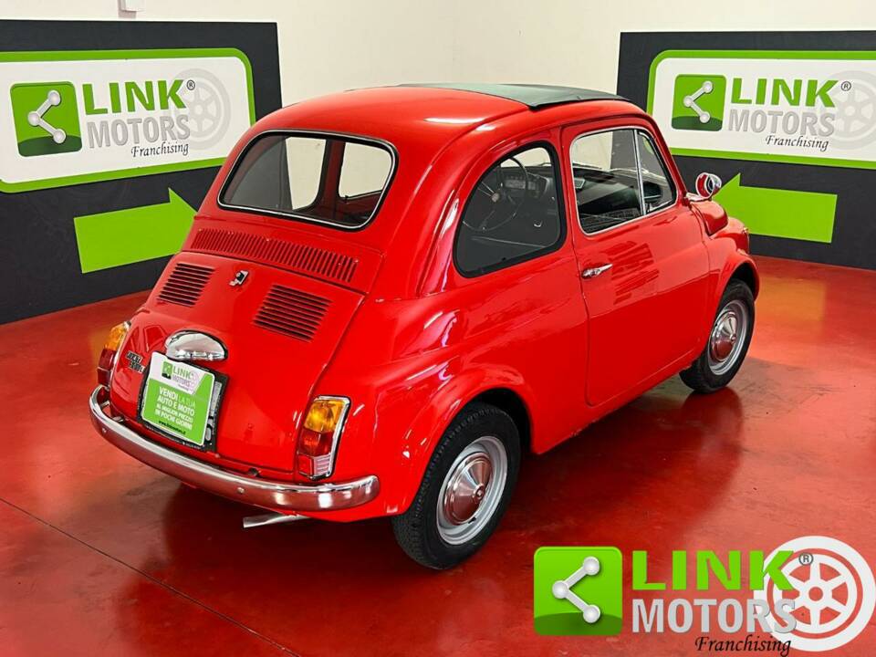 Image 6/10 de FIAT 500 L (1971)