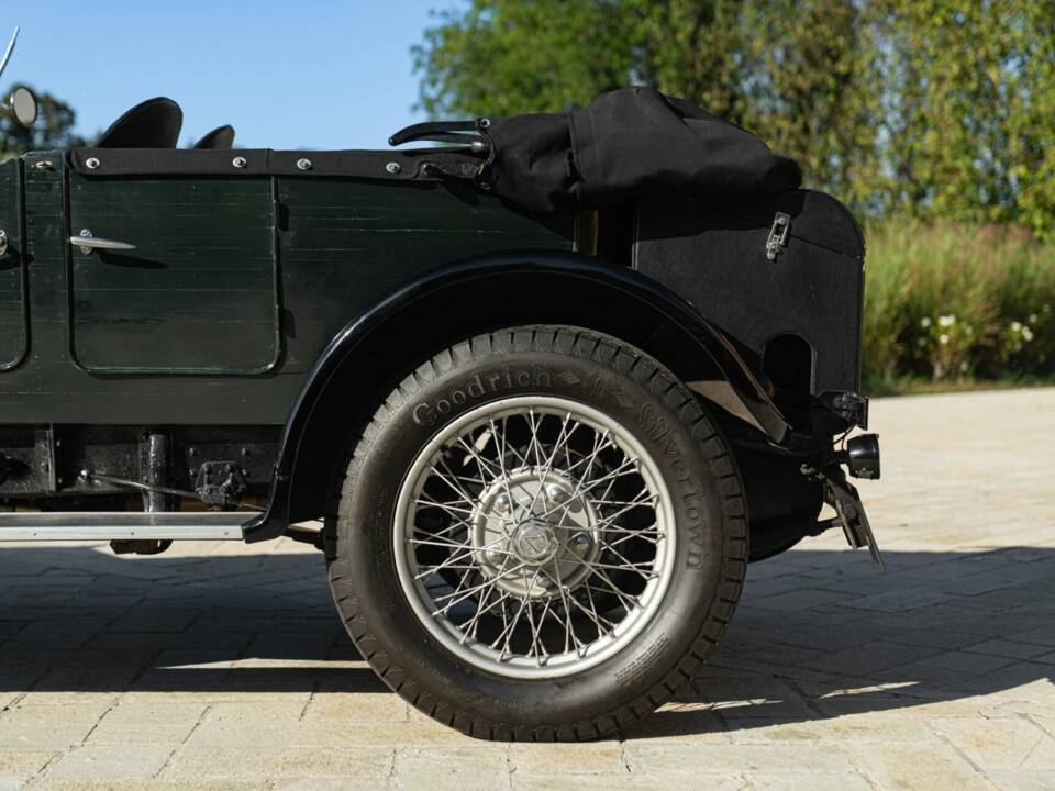 Image 38/50 of Vauxhall 20/60 T80 (1930)