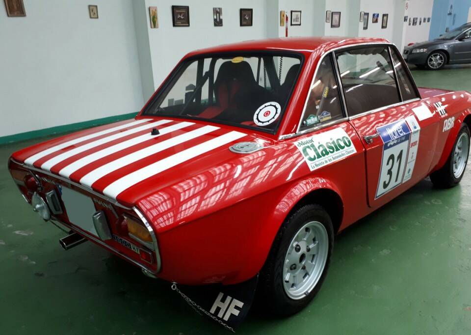 Image 3/76 of Lancia Fulvia Coupe HF 1.6 (1971)