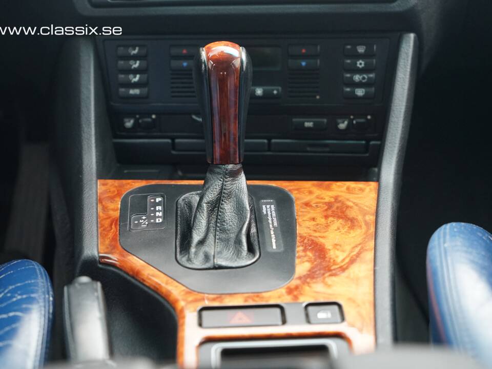 Image 5/16 of ALPINA B10 V8 Touring (1998)