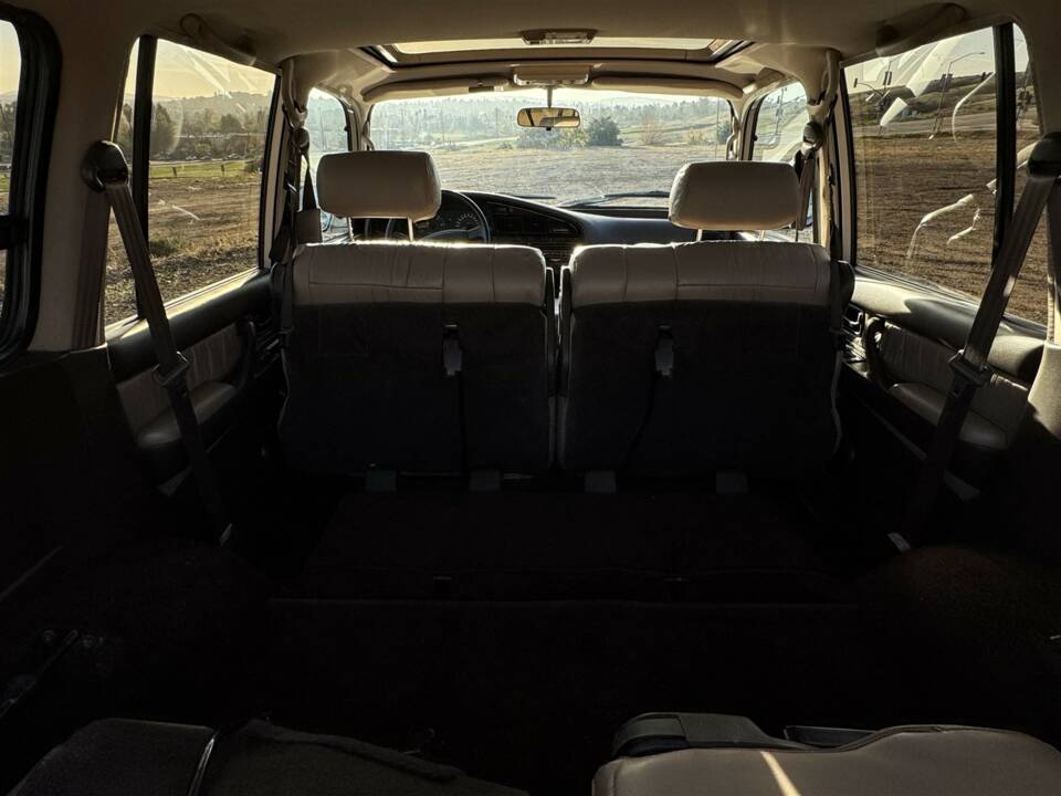 Immagine 32/45 di Toyota Land Cruiser FJ80 (1994)