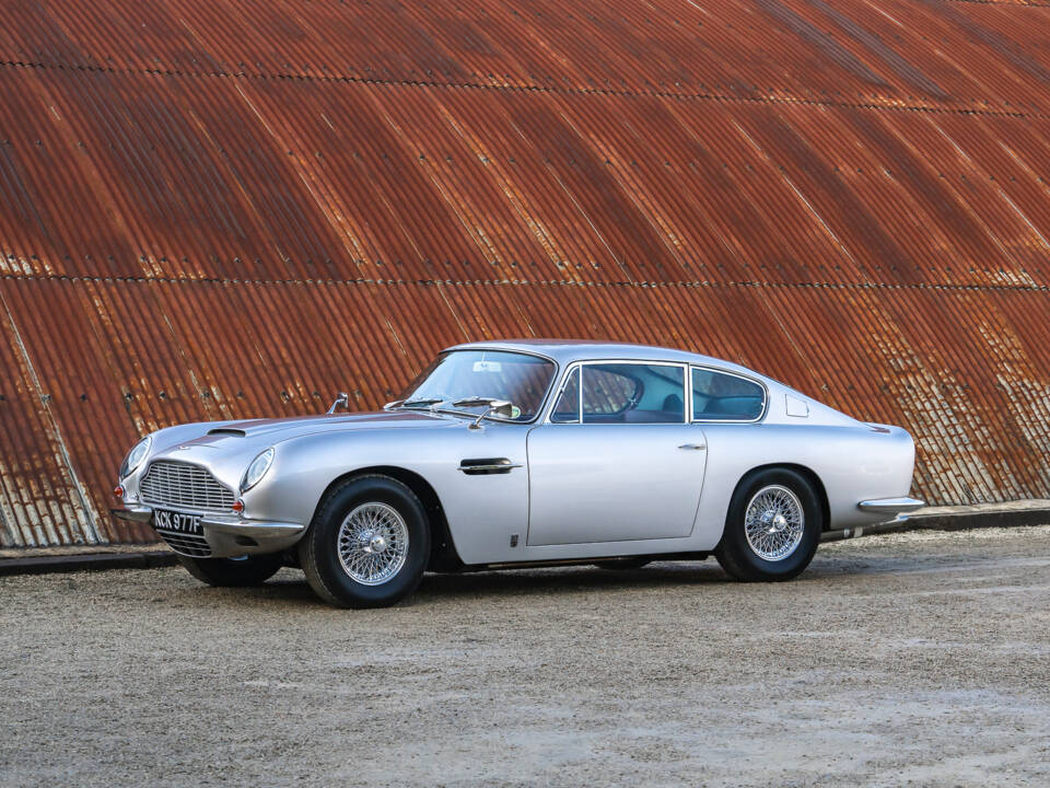 Bild 10/44 von Aston Martin DB 6 (1967)