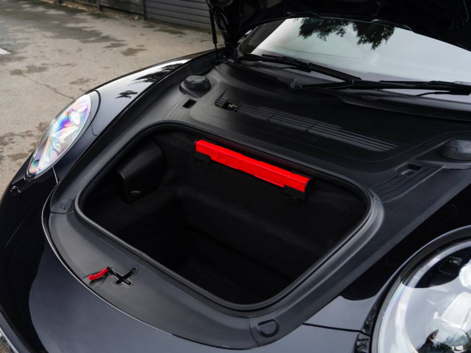 Bild 15/52 von Porsche 911 Turbo S (2017)