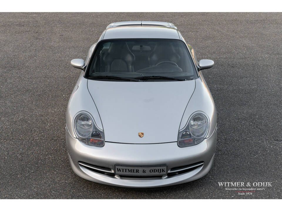 Image 4/33 of Porsche 911 GT3 (2000)