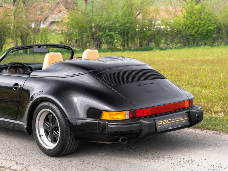 Imagen 14/32 de Porsche 911 Speedster 3.2 (1989)