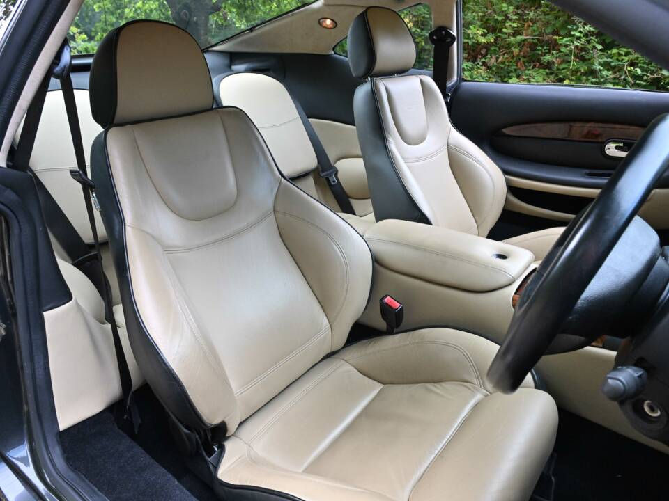 Image 48/50 de Aston Martin DB 7 Vantage (2002)