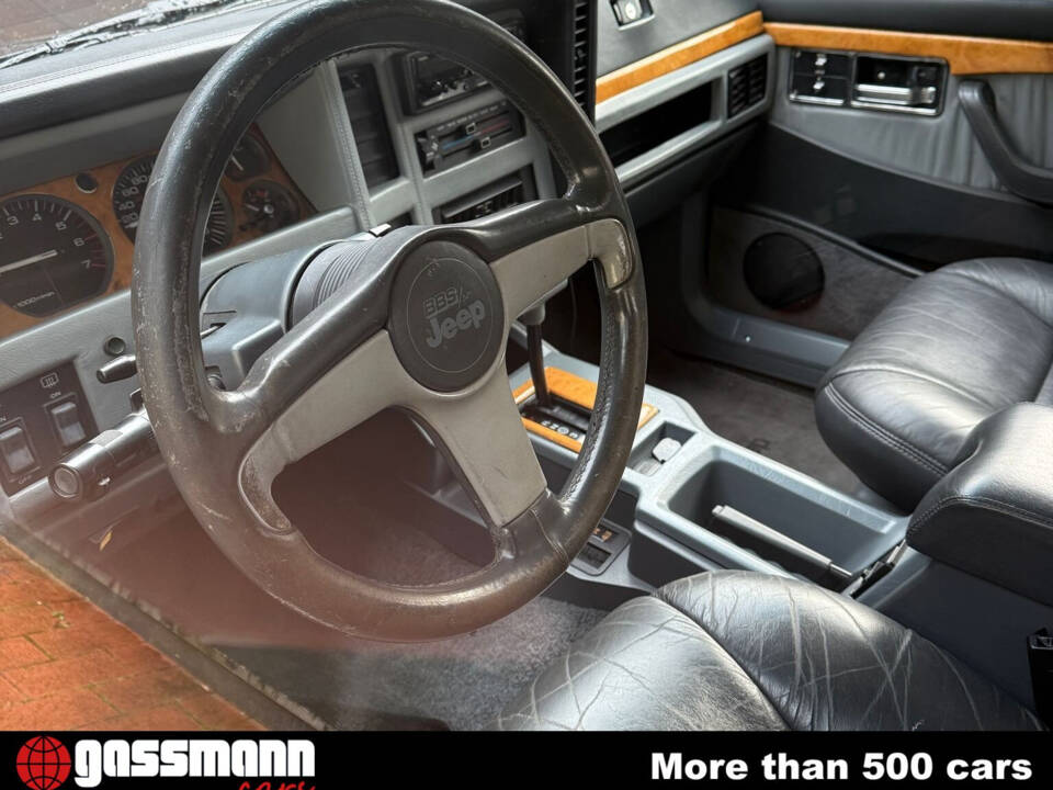 Image 4/5 of Jeep Cherokee (1991)