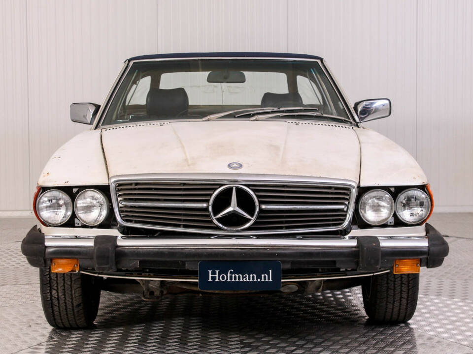 Imagen 3/43 de Mercedes-Benz 380 SL (1982)