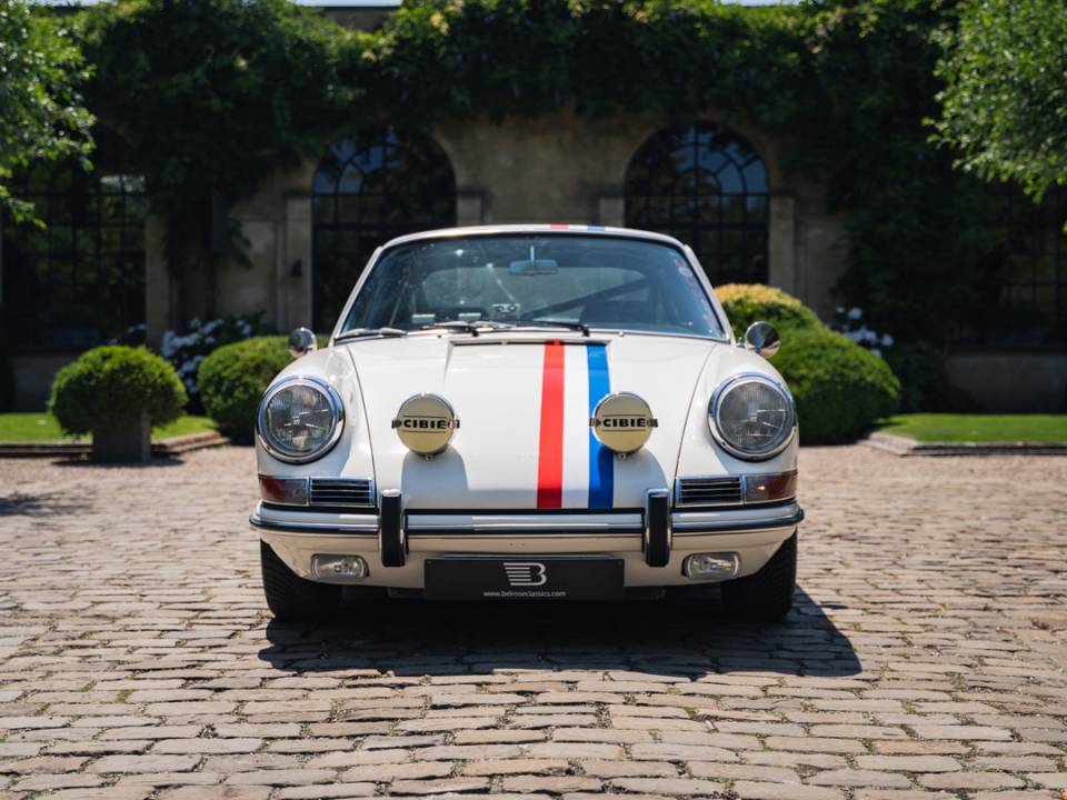 Image 16/37 of Porsche 911 2.0 (1965)