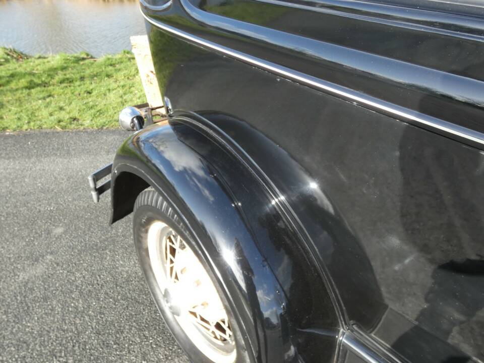 Immagine 10/43 di Ford Model A Tudor Sedan (1931)