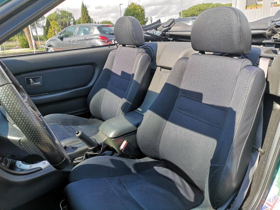 Bild 17/42 von MG TF 115 (2002)