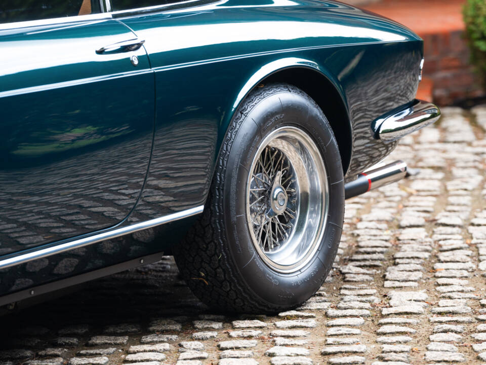 Image 40/50 of Ferrari 365 GTC (1969)