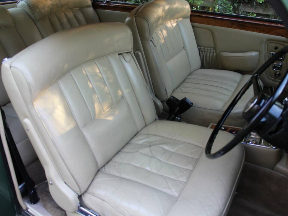 Bild 10/18 von Rolls-Royce Corniche I (1974)