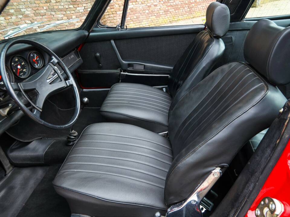 Bild 44/50 von Porsche 911 2.0 T (1970)