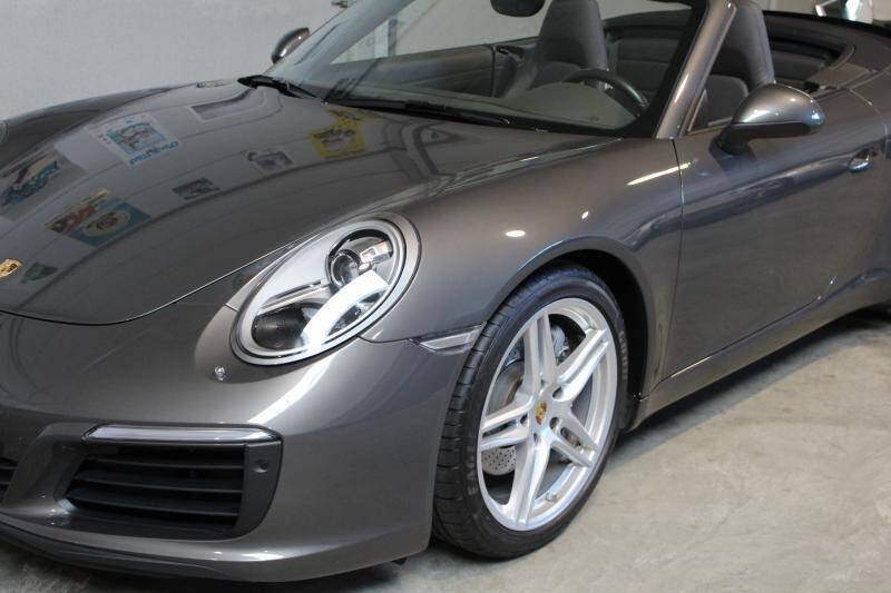 Image 3/13 of Porsche 911 Carrera (2016)