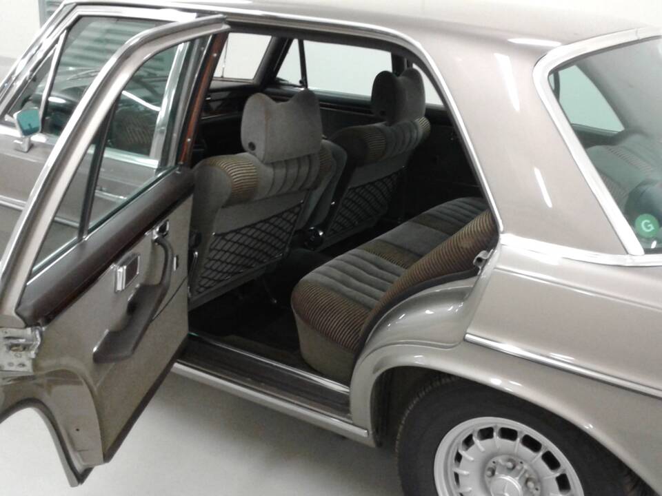 Bild 14/30 von Mercedes-Benz 300 SEL 3.5 (1971)