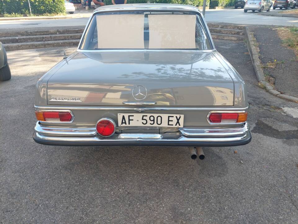 Imagen 4/14 de Mercedes-Benz 280 SE (1968)