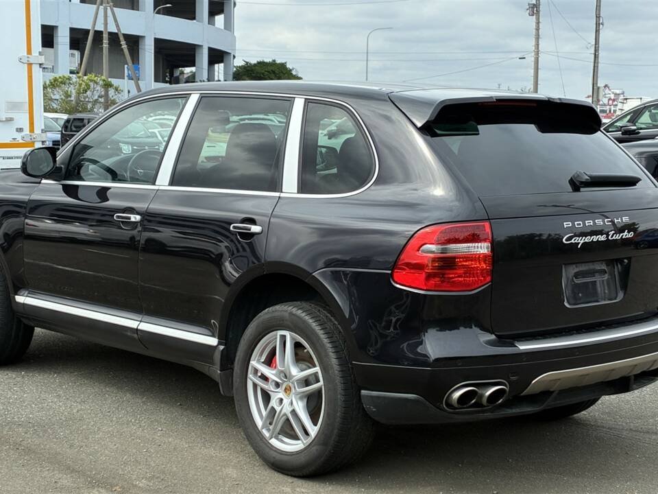 Image 4/50 of Porsche Cayenne Turbo (2007)