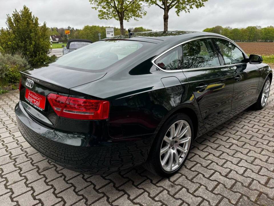 Imagen 7/20 de Audi A5 Sportback 2.0 TDI (2010)
