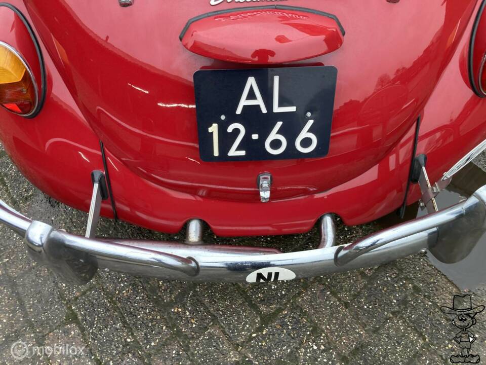 Image 25/50 of Volkswagen Beetle Speedster (1967)