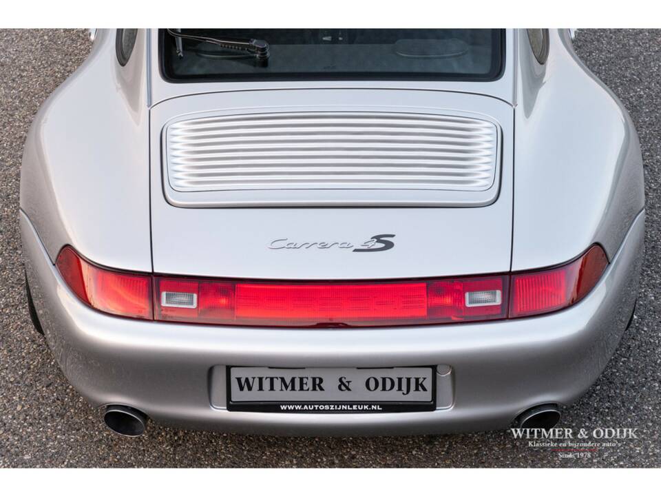 Bild 15/29 von Porsche 911 Carrera 4S (1998)