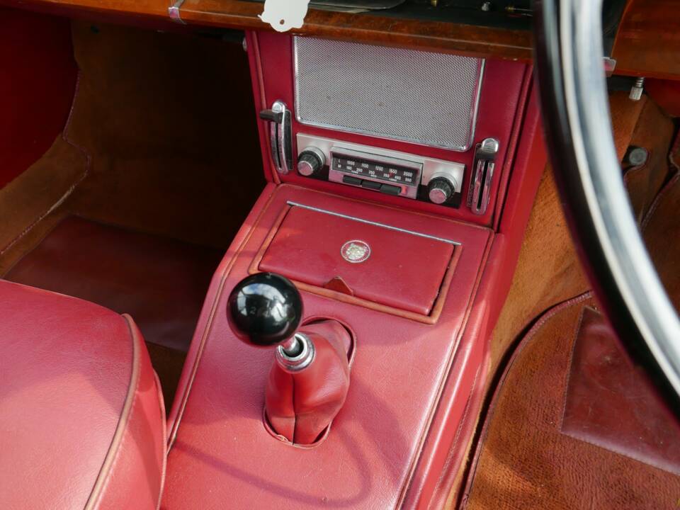 Obraz 20/50 pojazdu Jaguar 240 (1968)