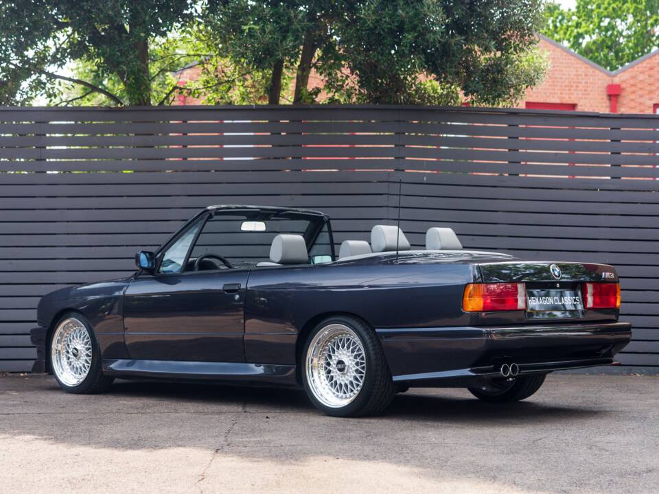 Afbeelding 2/53 van BMW M3 (1991)