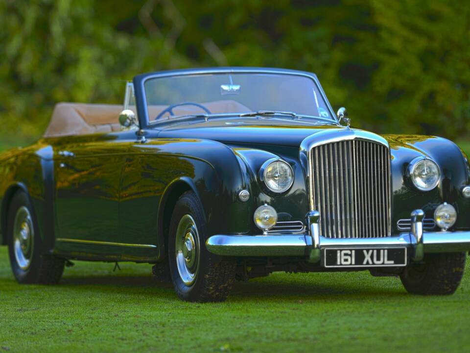 Afbeelding 2/50 van Bentley S 1 Continental DHC (1957)