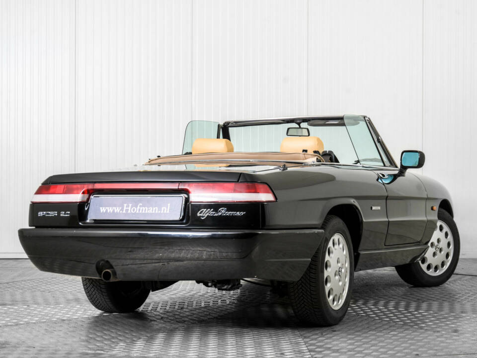 Bild 40/50 von Alfa Romeo 2.0 Spider (1991)
