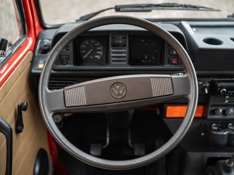 Bild 30/94 von Volkswagen T3 Transporter Syncro 2.1 (G-Kat) (1986)