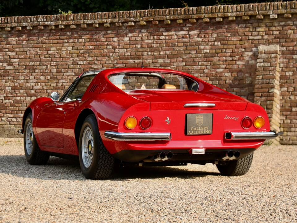 Image 6/50 of Ferrari Dino 246 GTS (1974)