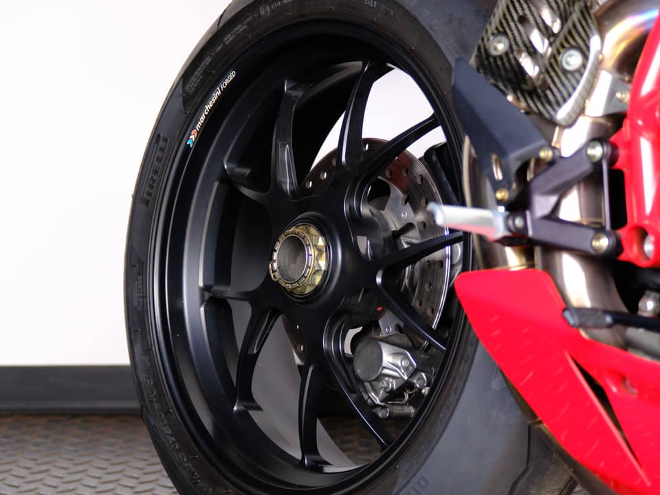 Image 33/98 of Ducati 1098 R (2010)