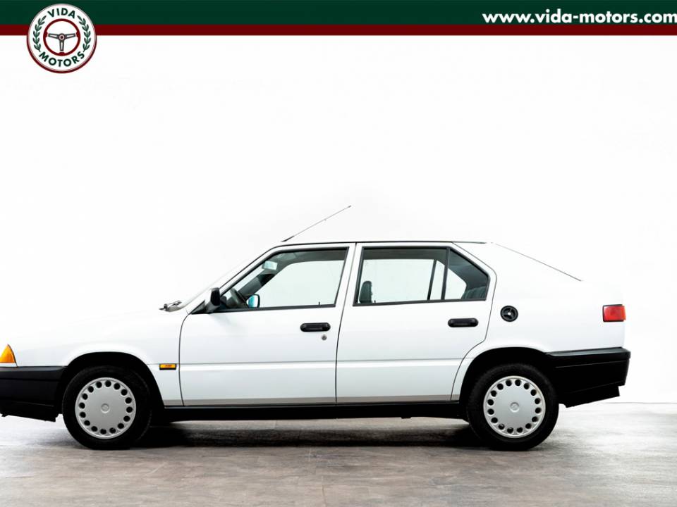 Bild 7/29 von Alfa Romeo 33 - 1.3 (1990)