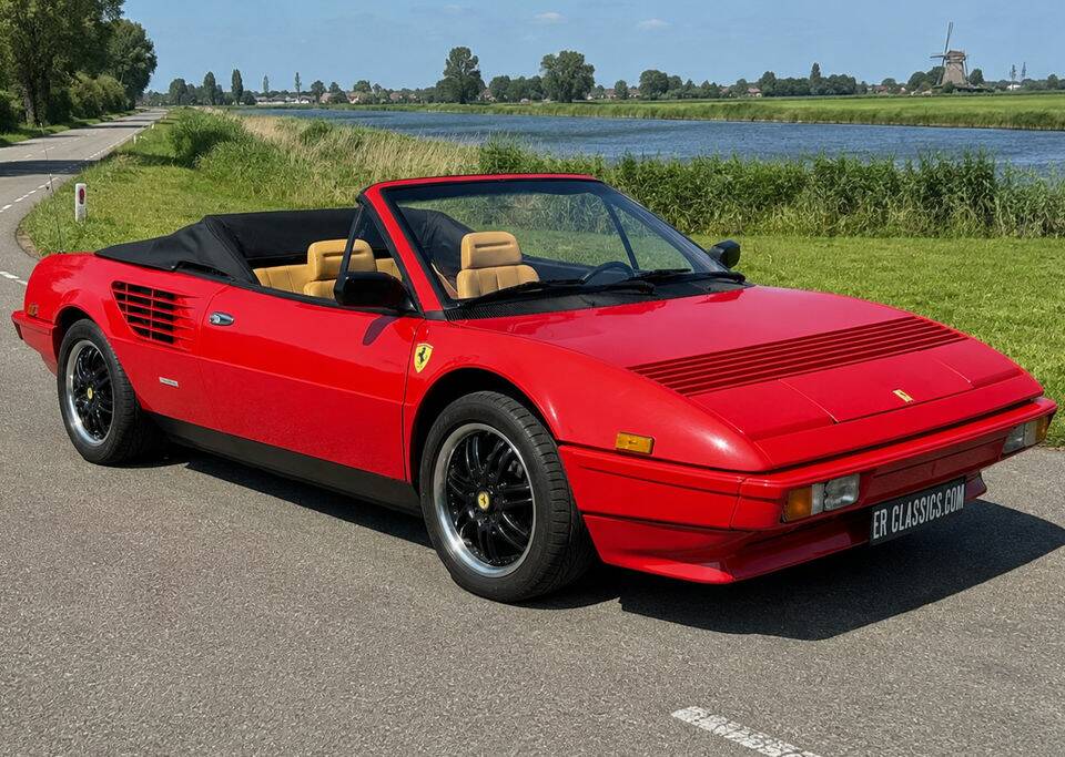Bild 1/8 von Ferrari Mondial 3.2 (1985)