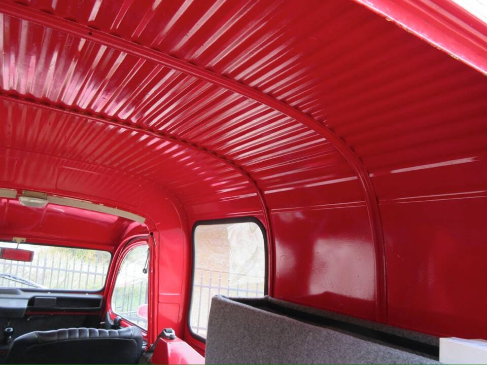 Bild 19/42 von Citroën AK 350 (1978)