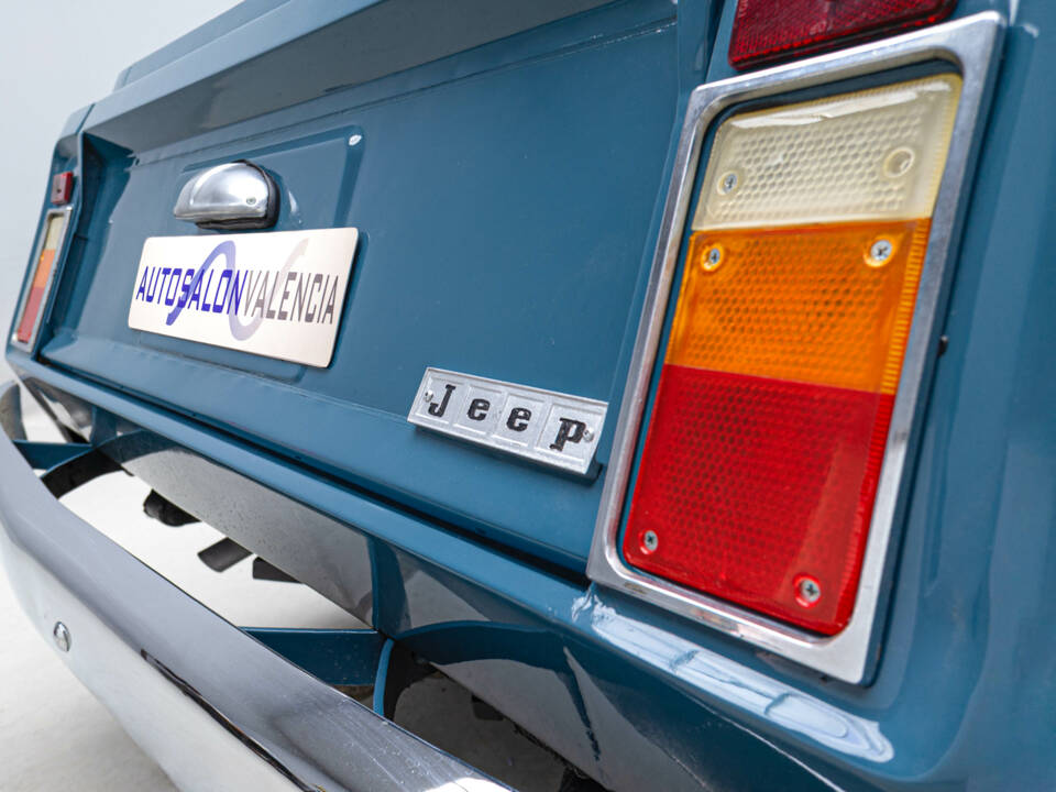Bild 26/37 von Jeep Commando (1972)