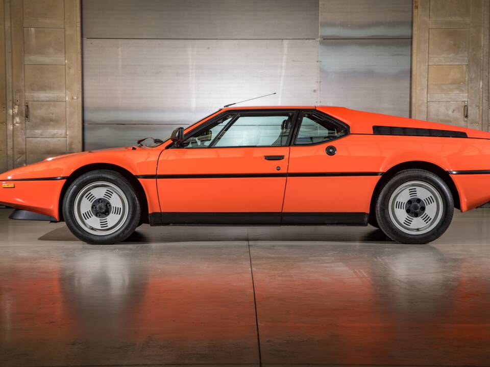 Image 9/22 of BMW M1 (1981)