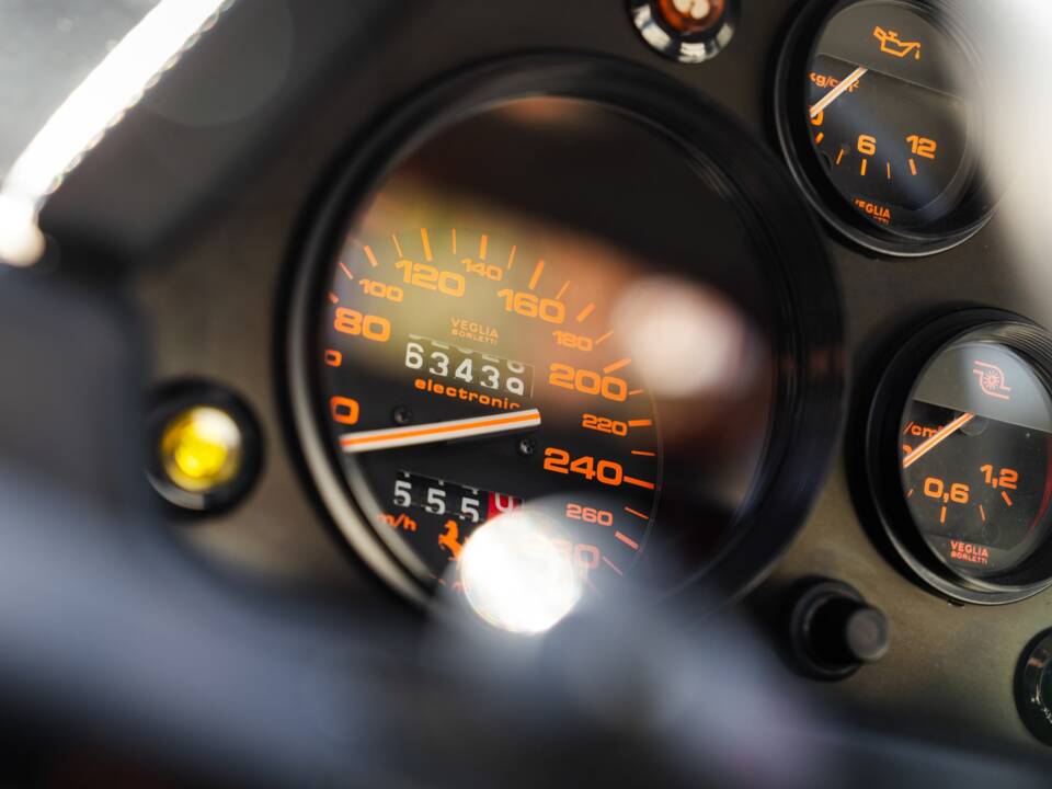 Bild 23/32 von Ferrari 208 GTB Turbo (1987)