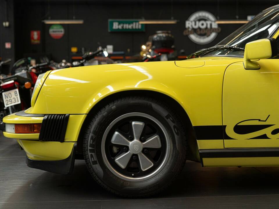 Image 19/50 of Porsche 911 Carrera 2.7 (1975)