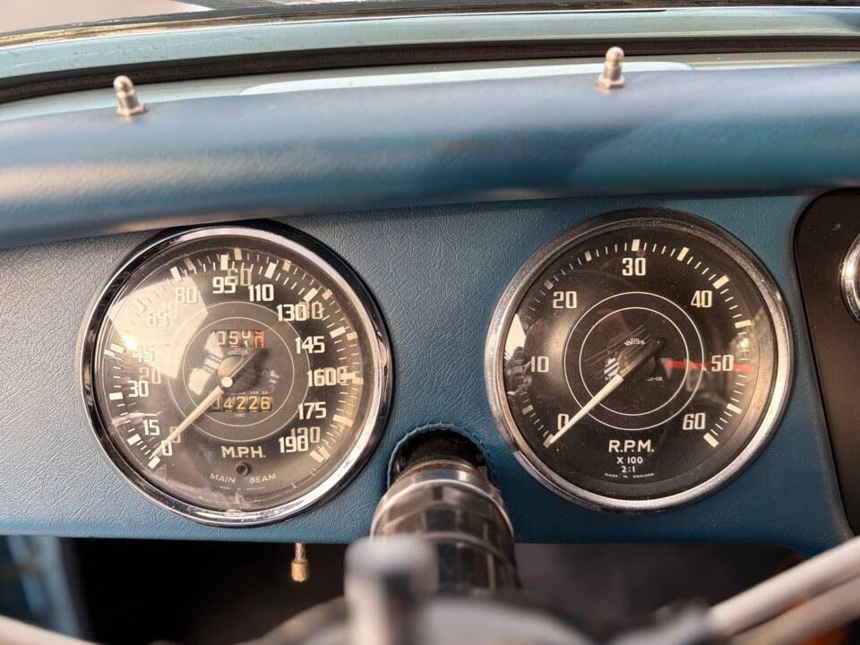 Imagen 10/17 de Triumph TR 3A (1961)
